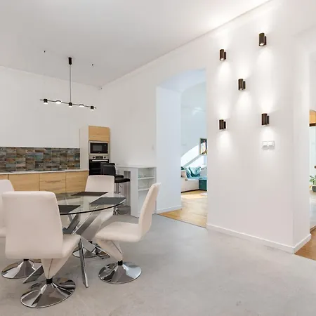 Apartament King